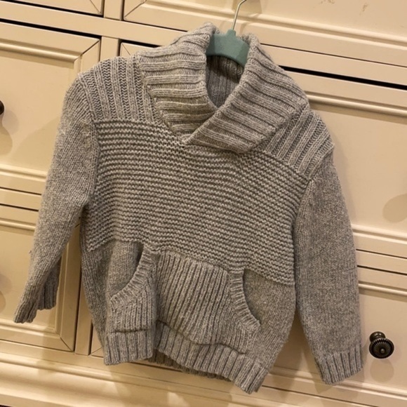 Cat & Jack Sweater - Picture 2 of 3